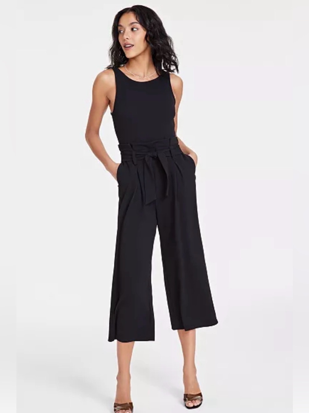 Bar III Black Sleeveless Paperbag Waist Cropped Jumpsuit with stretch